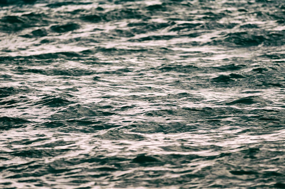 Captivating view of ocean waves in motion, showcasing the fluidity and power of the sea.